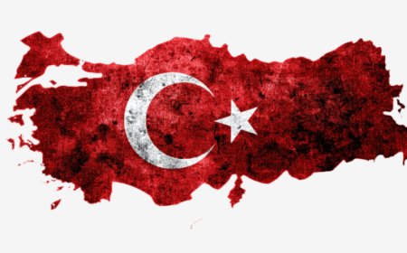 TERORİST BAŞININ SALI VERİLMESİ VATANA İHANETTİR.